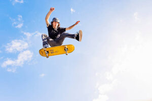 Lee más sobre el artículo Skateboard: Un Viaje desde las Olas hasta las Calles